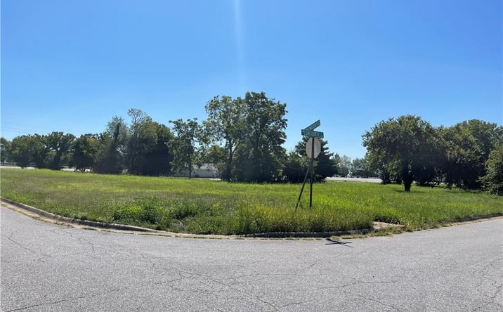 Pictures of Land property located at SW Vendor Blvd, Bentonville, AR 72712 for sales - image #1