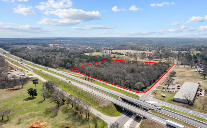 Pictures of Land property located at Interstate 20 W, Lindale, TX 75706 for sales - image #1