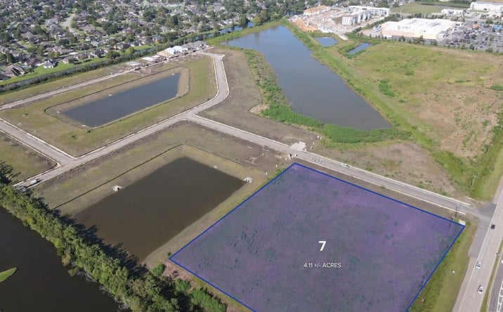 Pictures of Land property located at Burbank at Bluebonnet Blvd Intersection, Baton Rouge, LA 70820 for sales - image #1