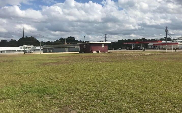 Pictures of Retail, Office, Land property located at 1000 Honeycutt Rd, Fayetteville, NC 28311 for sales - image #1
