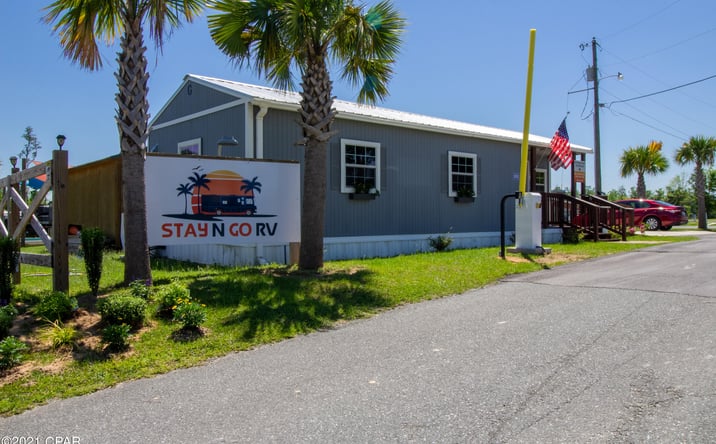 Pictures of Special Purpose property located at 4951 E Malloy Plaza, Marianna, FL 32448 for sales - image #1