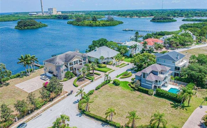 Pictures of Land property located at Ketch Ct, Tarpon Springs, FL 34689 for sales - image #1