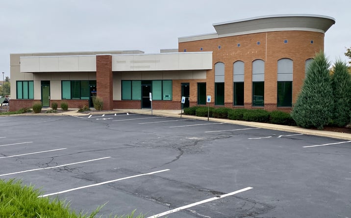 Pictures of Office property located at 2085 Bluestone Dr, Saint Charles, MO 63303 for sales - image #1