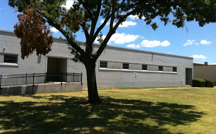 Pictures of Industrial property located at 8500 Sovereign Row, Dallas, TX 75247 for sales - image #1
