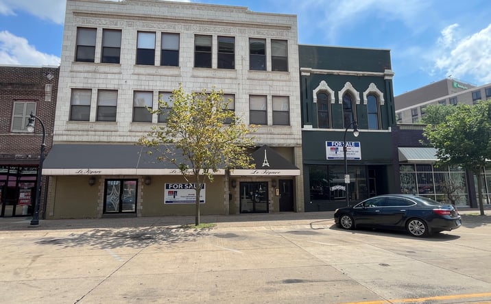 Pictures of Retail property located at 1710 2ND Avenue, Rock Island, IL 61201 for sales - image #1