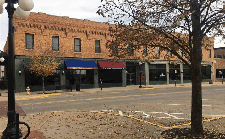 Pictures of Retail, Office, Mixed Use property located at 1119 4th St, Sioux City, IA 51101 for sales - image #1