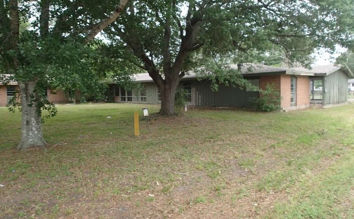 Pictures of Multifamily, Mixed Use, Senior Living property located at 1015 N Liberty St, El Campo, TX 77437 for sales - image #1