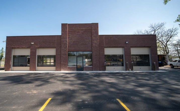 Pictures of Retail property located at 2380 E Michigan Ave, Ypsilanti, MI 48198 for sales - image #1