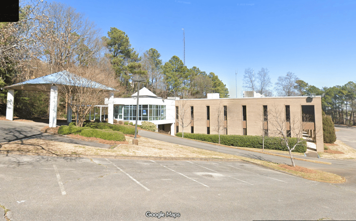 Pictures of Office property located at 301 Beacon Parkway West, Birmingham, AL 35209 for sales - image #1