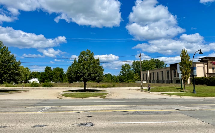 Pictures of Land property located at 5165 E Pickard St, Mt Pleasant, MI 48858 for sales - image #1