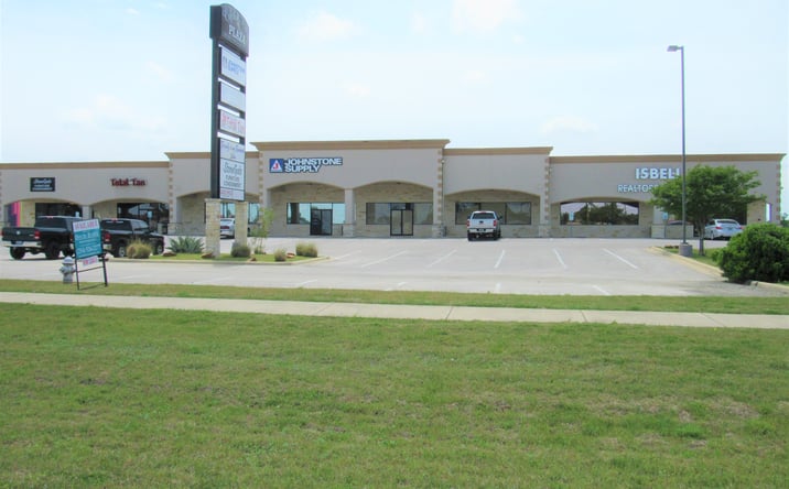Pictures of Retail property located at 1200 E Stan Schlueter Loop, Killeen, TX 76542 for sales - image #1