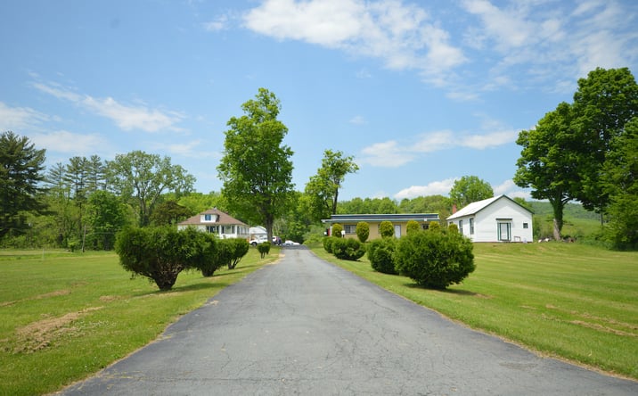 Pictures of Hospitality property located at 6812 US-209, Kerhonkson, NY 12446 for sales - image #1