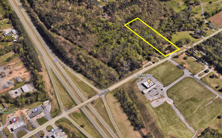 Pictures of Land property located at 2001 Main St E, Hartselle, AL 35640 for sales - image #1