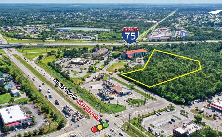 Pictures of Land property located at 902 Kings Hwy, Punta Gorda, FL 33980 for sales - image #1