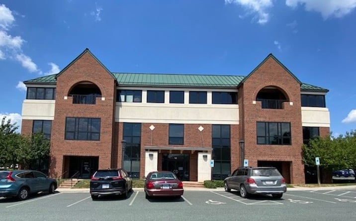Pictures of Office property located at 943 Glenwood Station Ln, Charlottesville, VA 22901 for sales - image #1