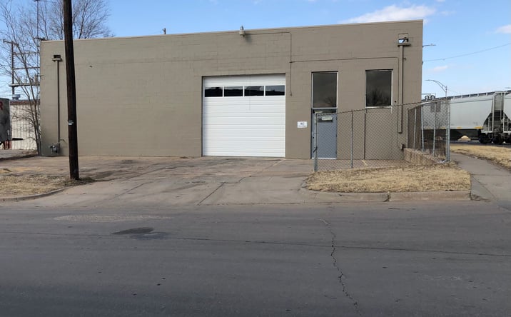 Pictures of Industrial, Special Purpose property located at 930 E Zimmerly St, Wichita, KS 67211 for sales - image #1