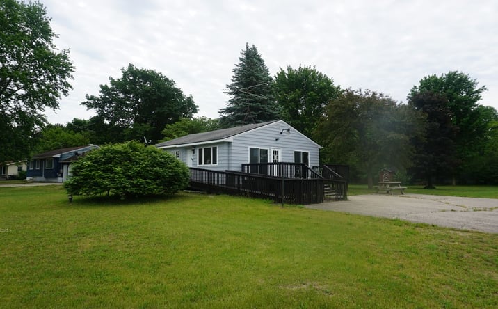 Pictures of Business for Sale, Retail, Office property located at 23913 Red Arrow Hwy, Mattawan, MI 49071 for sales - image #1