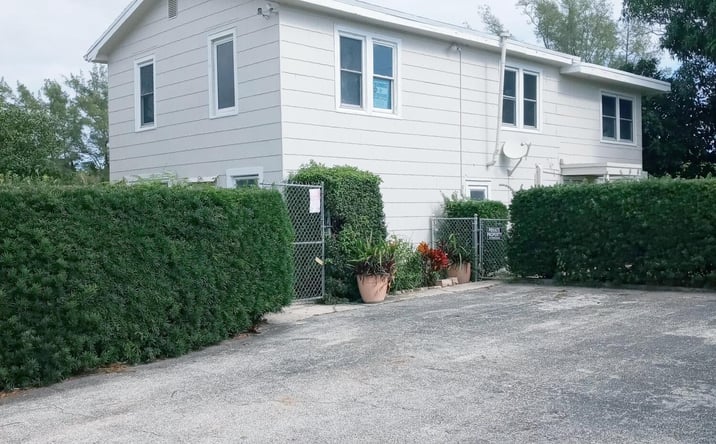 Pictures of Mixed Use property located at 20 N Buffalo Street, Lake Worth, FL 33461 for sales - image #1