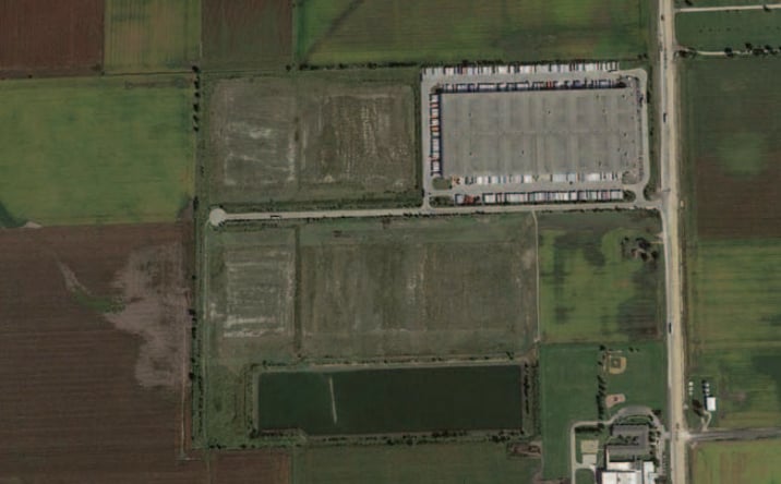 Pictures of Land property located at Route 47, Morris, IL 60450 for sales - image #1