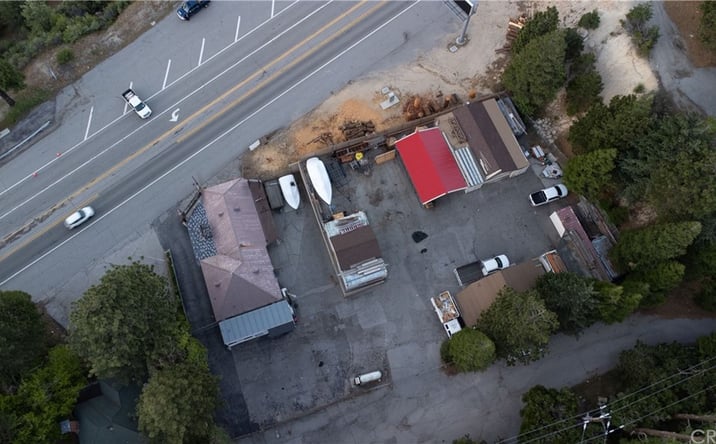 Pictures of Retail property located at 25266 Hwy 18, Crestline, CA 92325 for sales - image #1