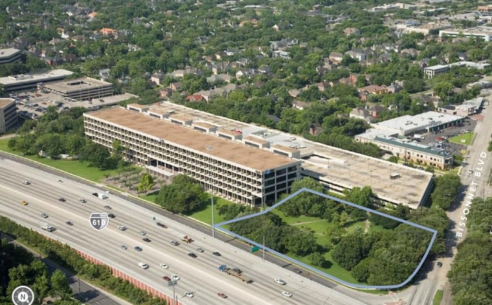 image of property at 4747 BLVD #101 Bellaire TX 77401