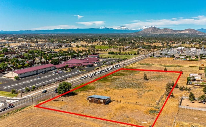 Pictures of Land property located at 3131 SW Highland Ave, Redmond, OR 97756 for sales - image #1