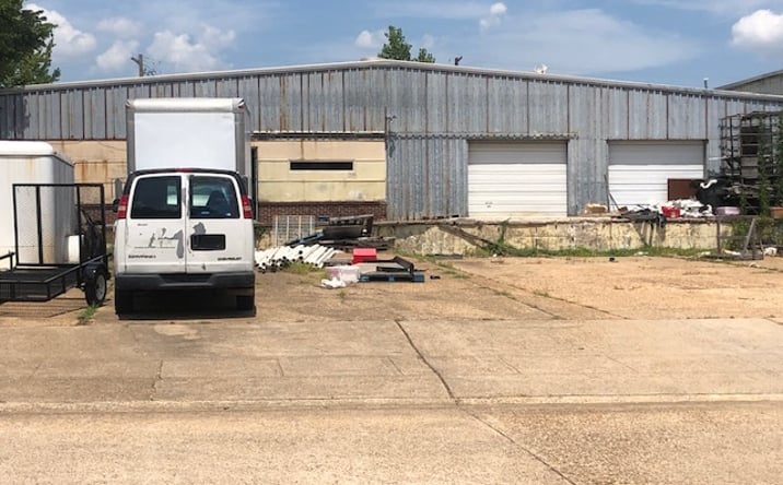 Pictures of Industrial property located at 1550 W Kirby Pl, Shreveport, LA 71103 for sales - image #1
