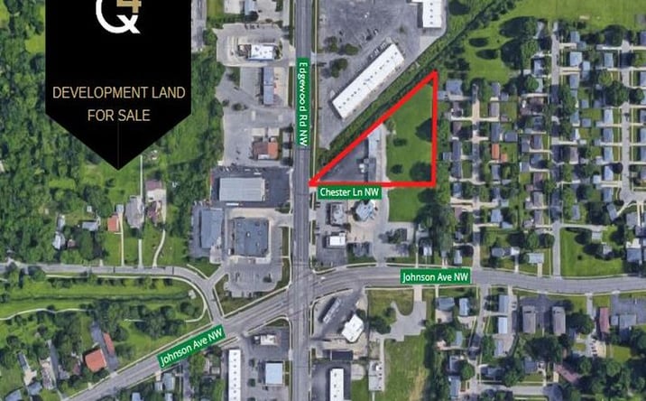 Pictures of Land property located at 327 Edgewood Rd NW, Cedar Rapids, IA 52405 for sales - image #1