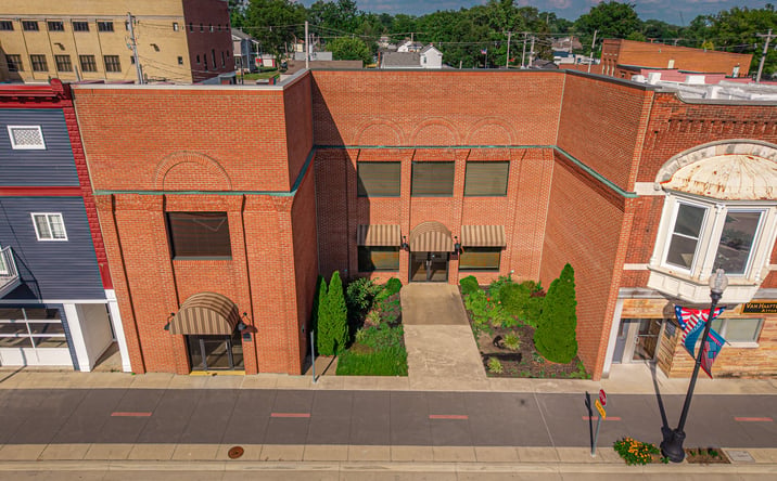 Pictures of Office property located at 206 Main St, Mt Vernon, IN 47620 for sales - image #1