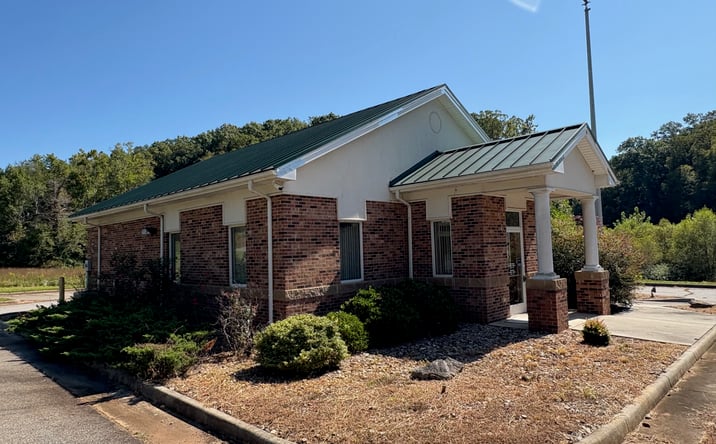 Pictures of Land, Office, Retail property located at 48 Animal Clinic Rd, Stuart, VA 24171 for sales - image #1