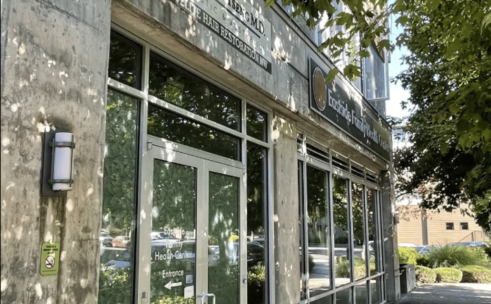 Pictures of Office property located at 11415 Slater Ave NE, Kirkland, WA 98033 for sales - image #1
