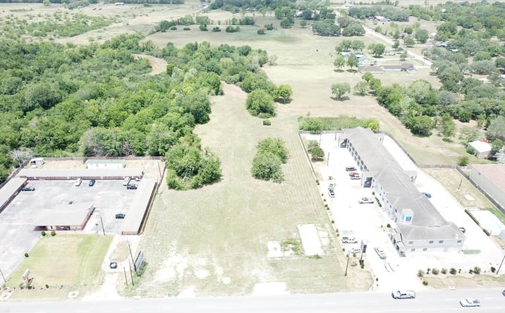 Pictures of Land property located at 5609 TX-35, Bay City, TX 77414 for sales - image #1
