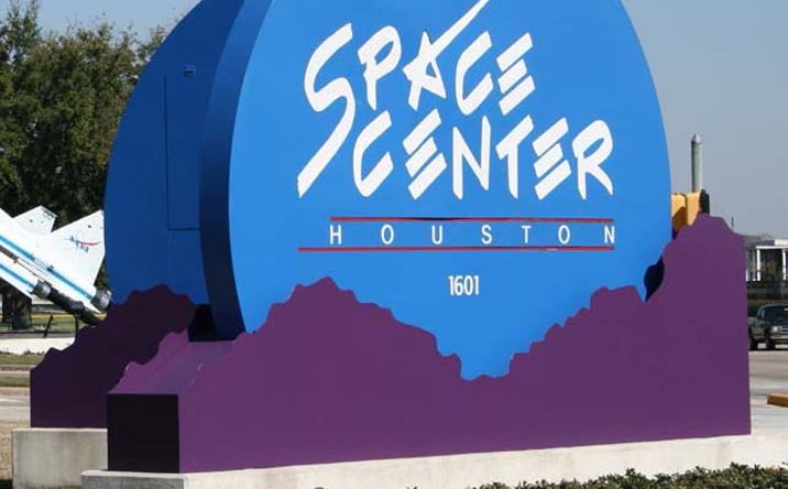 Pictures of Retail property located at El Camino Real And Bay Area Boulevard, Houston, TX 77058 for sales - image #1