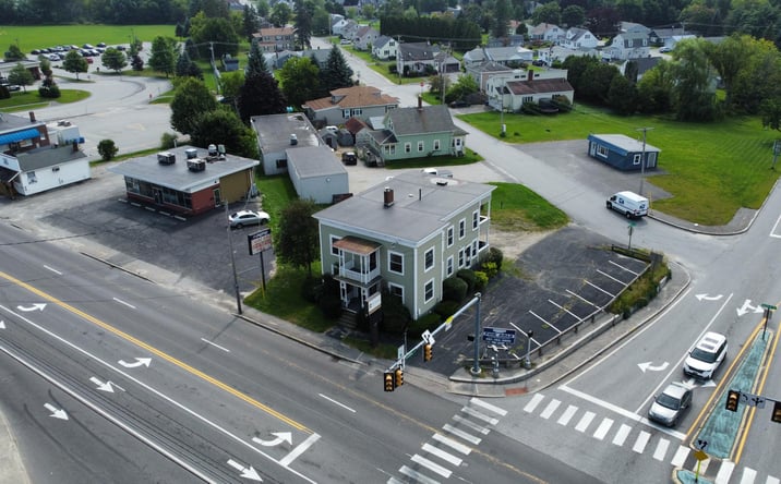 Pictures of Office, Retail property located at 513 Sabattus St, Lewiston, ME 04240 for sales - image #1