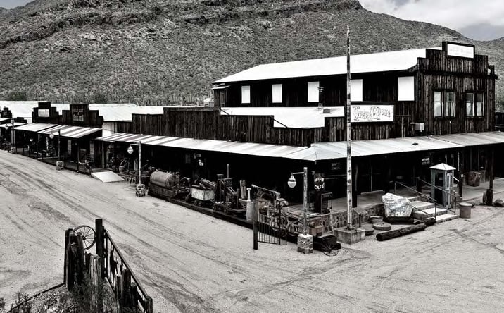 Pictures of Retail, Land property located at Robson Ranch Rd, Aguila, AZ 85320 for sales - image #1