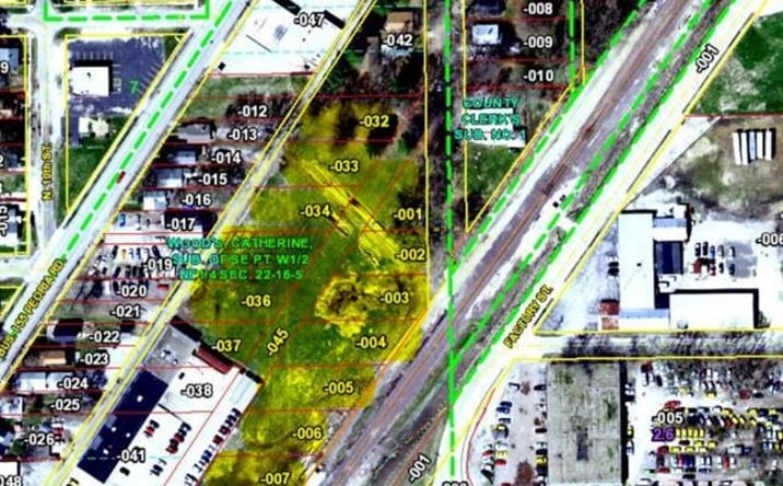 Pictures of Land property located at 925 E Ridgely Ave, Springfield, IL 62702 for sales - image #1