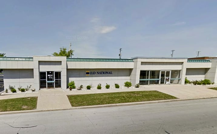 Pictures of Retail property located at 407 S Main St, Clinton, IN 47842 for sales - image #1