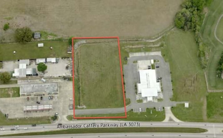Pictures of Land property located at 6007 Ambassador Caffery Pkwy, Broussard, LA 70518 for sales - image #1