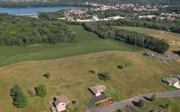 Pictures of Land property located at 226 Amber View St, Menomonie, WI 54751 for sales - image #1