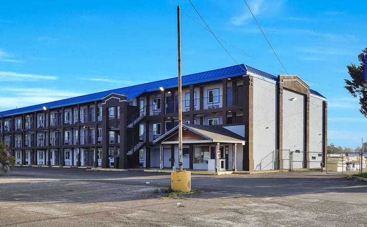 image of property at 5929 RAMONA BLVD Jacksonville FL 32205-4755