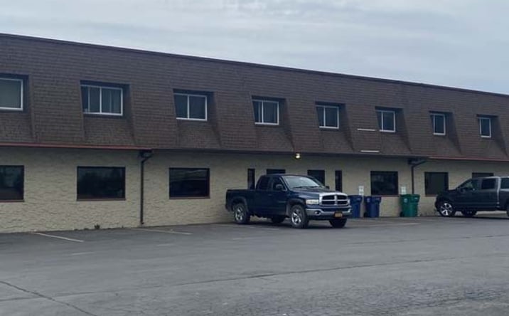 Pictures of Industrial property located at 560 56th St, Niagara Falls, NY 14304 for sales - image #1