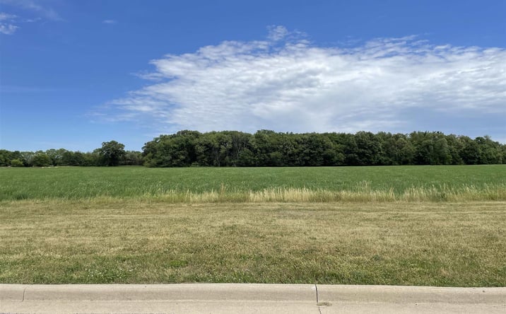 Pictures of Land property located at Lot 13 Parkway Ave, Elkhart, IN 46516 for sales - image #1