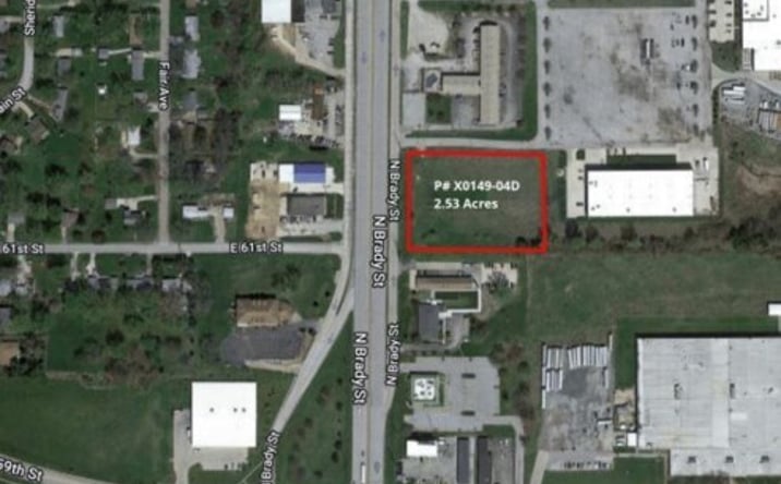 Pictures of Land property located at Brady Street, Davenport, IA 52806 for sales - image #1