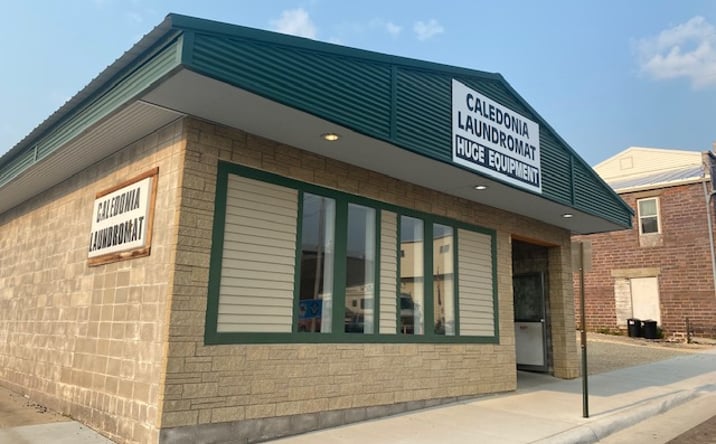 Pictures of Retail, Business for Sale property located at 118 W Grove St, Caledonia, MN 55921 for sales - image #1