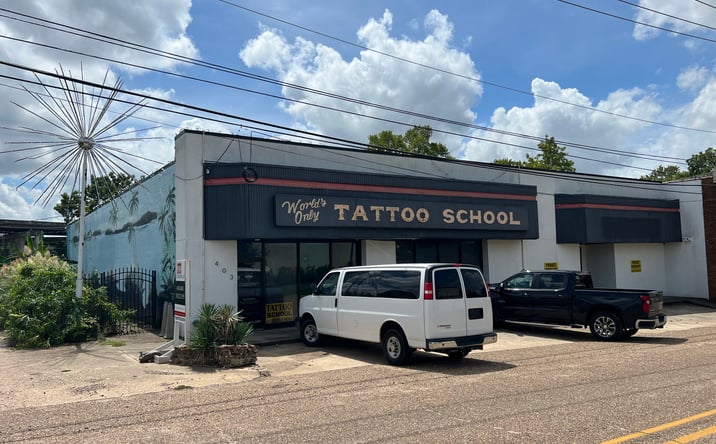 Pictures of Industrial, Mixed Use, Office, Retail property located at 403 Lake St, Shreveport, LA 71101 for sales - image #1