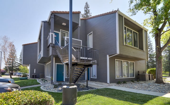 Pictures of Office property located at 720 Sunrise Ave, Roseville, CA 95661 for sales - image #1