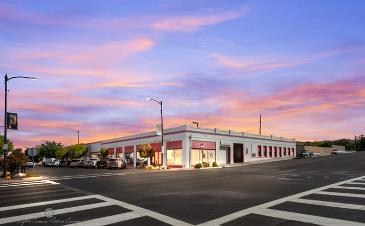 Pictures of Industrial, Retail property located at 523 Center St, Taft, CA 93268 for sales - image #1