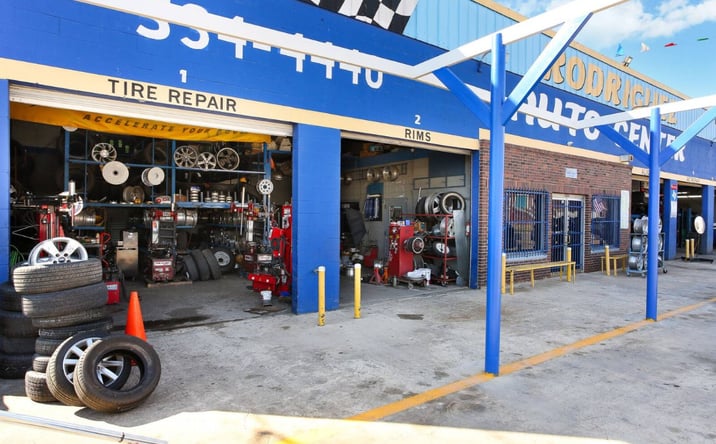 Pictures of Mixed Use, Retail, Special Purpose property located at 2521 S Presa St, San Antonio, TX 78210 for sales - image #1
