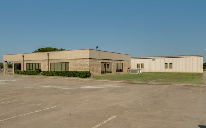 Pictures of Industrial property located at 2716 Commerce St, Wichita Falls, TX 76301 for sales - image #1