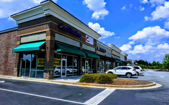 image of property at 1812 POWDER SPRINGS RD SW Marietta GA 30064-4382